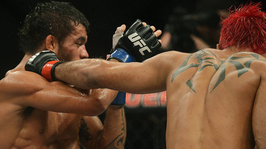 Na última luta do card preliminar do UFC São Paulo, o pena Godofredo Pepey superou Milton Vieira