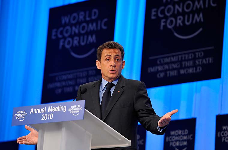 O presidente da França, Nicolas Sarkozy, discursa na abertura do 40º Fórum Econômico Mundial, em Davos, na Suíça.