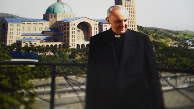  Papa Francisco em frente ao Santuário Nacional de Aparecida em 2007