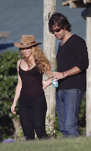 Shakira e Antonio de la Rúa