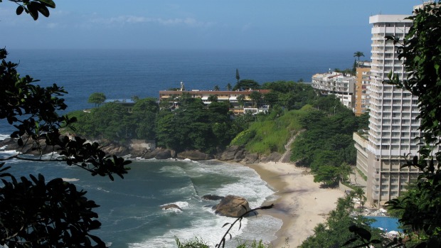 A Praia do Vidigal, em frente ao Hotel Sheraton: o nome é o da favela que fica nos fundos