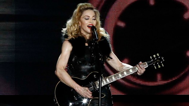 Madonna abre a sua turnê mundial com show em Tel Aviv, Israel