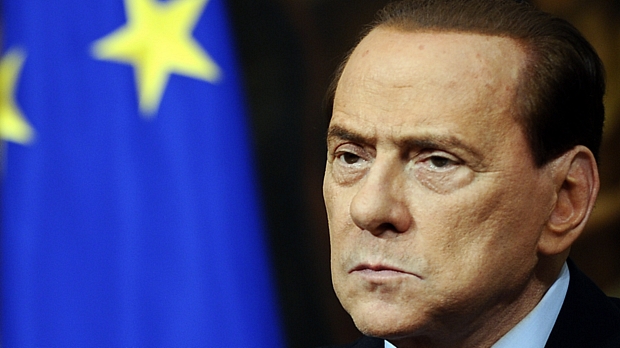 Silvio Berlusconi durante uma coletiva de imprensa em Roma