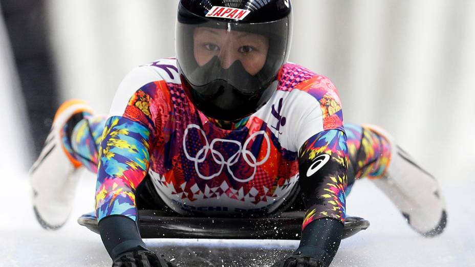 A japonesa Nozomi Komuro durante prova do skeleton nos Jogos Olímpicos de Inverno de Sochi-2014<br> 