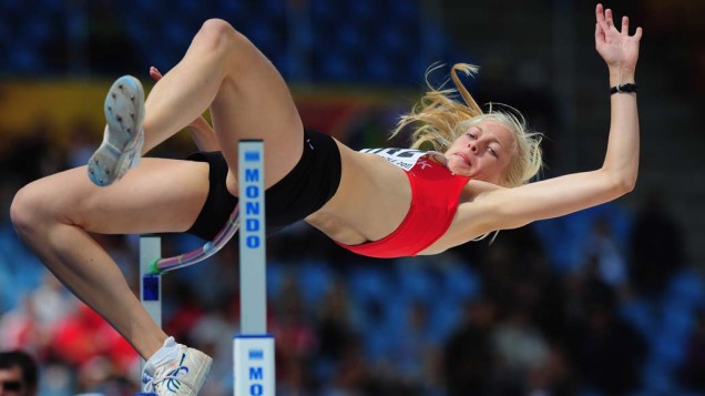 A dinamarquesa Sofie Albrechtsen durante prova no campeonato de atletismo IAAF Youth Championships, em Lille, França