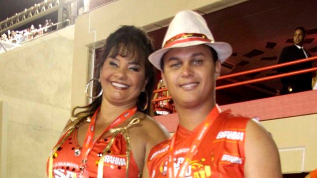 Solange Couto e namorado no Carnaval do Rio de Janeiro, em 20/02/2012