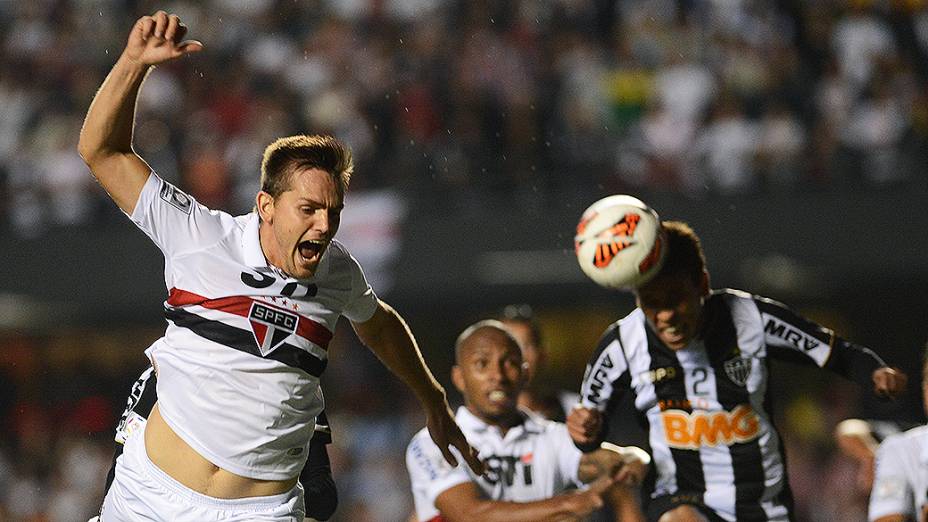 São Paulo enfrenta o Atlético-MG pela última rodada da fase de grupos da Copa Libertadores 2013