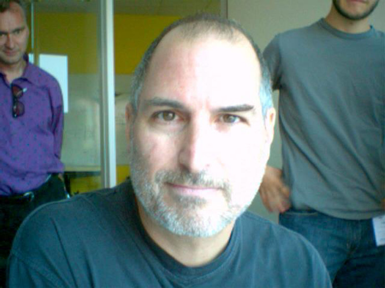 Steve Jobs brincando com o Photo Booth, em imagens de 2005 divulgadas pelo ex-funcionário da Apple Mike Matas
