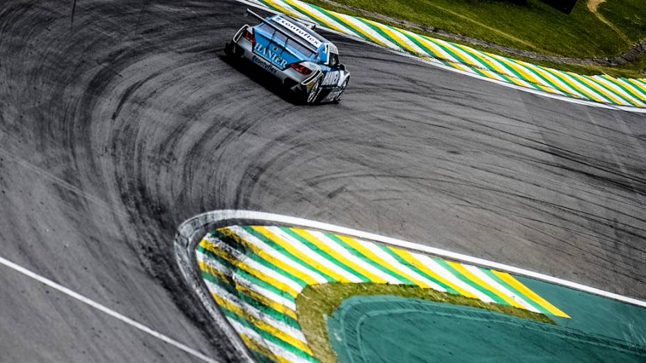 Movimentação na Corrida do Milhão da Stock Car, no Autódromo de Interlagos