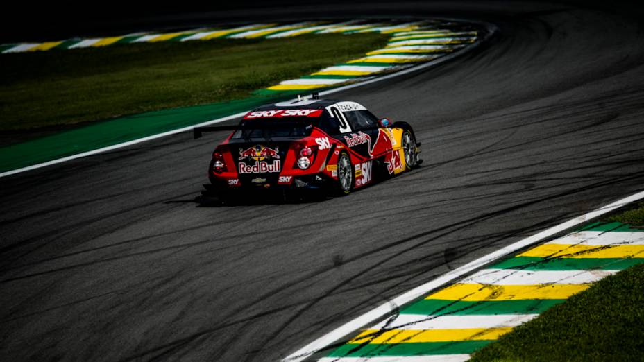 Cacá Bueno durante a Corrida do Milhão da Stock Car, no Autódromo de Interlagos