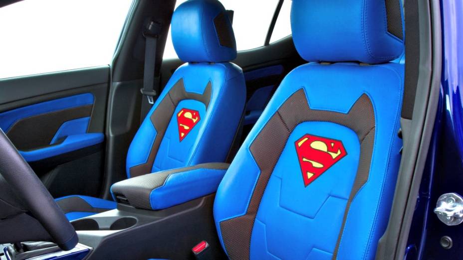 Superman Optima Hybrid, o Kia fantasiado de Super-Homem