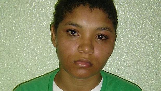 Suzana de Oliveira foi presa acusada de matar menino de 6 anos por asfixia