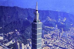 Arranha-céu tem 508 metros de altura