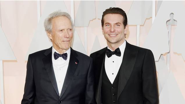 Clint Eastwood e Bradley Cooper no Oscar 2015
