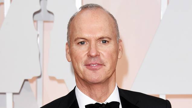 Michael Keaton, de Birdman, chega à cerimônia do Oscar 2015