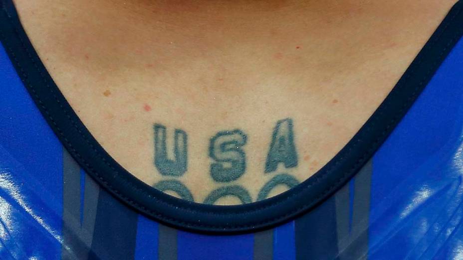  <br><br>  Jonathan Horton tatuou as iniciais dos Estados Unidos e os anéis olímpicos