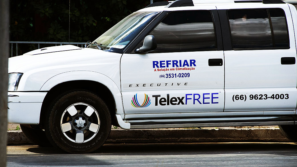 Carro com marca da TelexFree no estado do Mato Grosso
