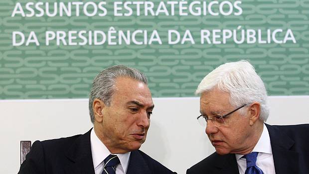 Temer e Moreira Franco na posse do novo ministro: 'Não haverá dificuldade de diálogo com PT'