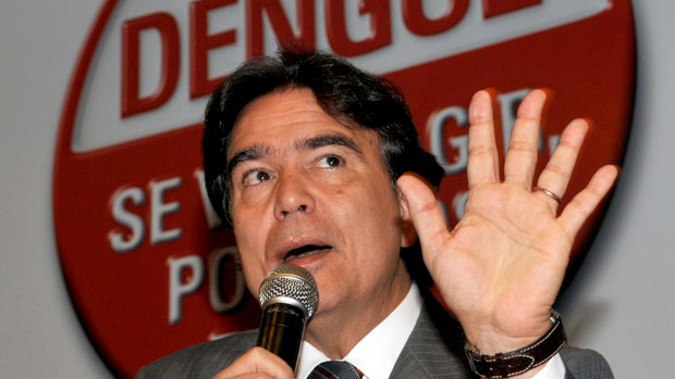 O ministro da Saúde, José Gomes Temporão, defende mais recursos para a Saúde