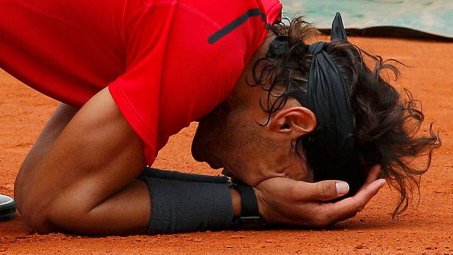 O espanhol Rafael Nadal venceu o sérvio Novak Djokovic e conquistou pela sétima vez o torneio de Roland Garros