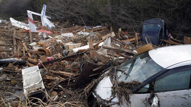 Destruição em Iwanuma após o tsunami, Japão