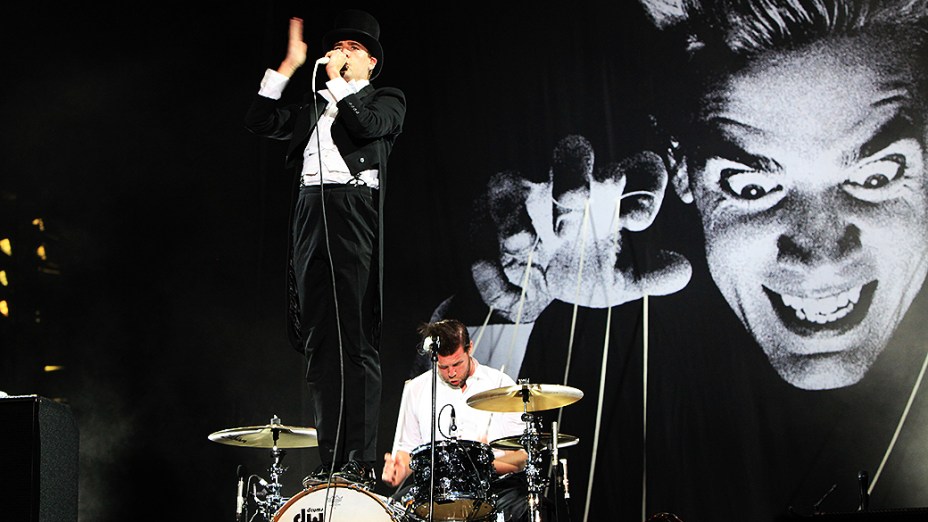 The Hives durante apresentação no terceiro dia do Lollapalooza, em São Paulo