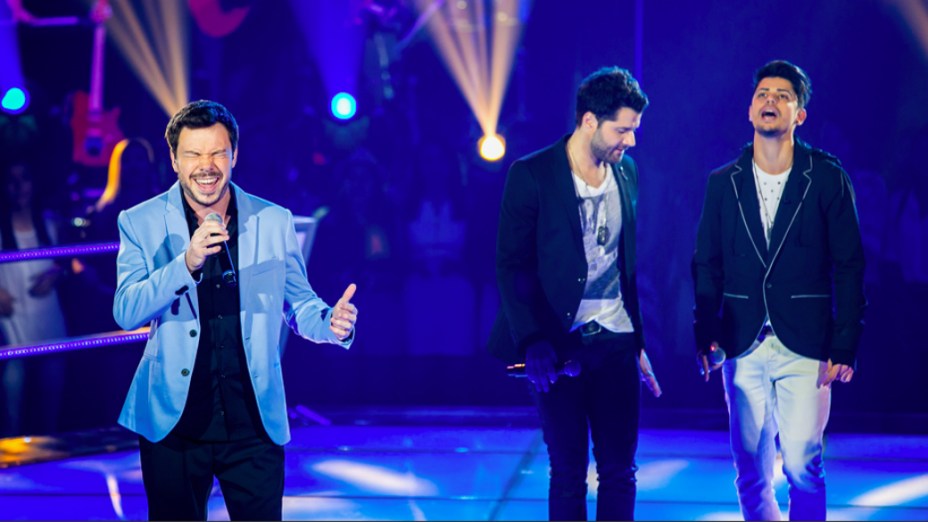 The Voice Brasil: Gustavo Trebien enfrentou a dupla André & Kadu nas batalhas pelo time de Daniel