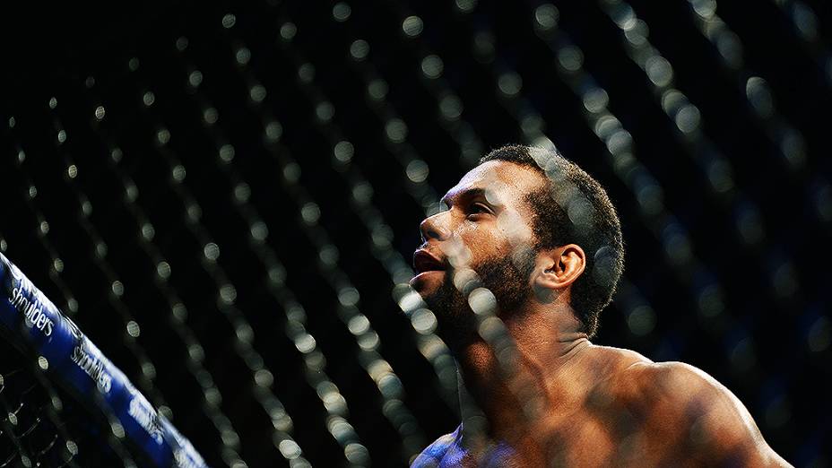 Thiago Santos vence Rony Marques no ginasio Nélio Dias em Natal (RN) pelo UFC 2014