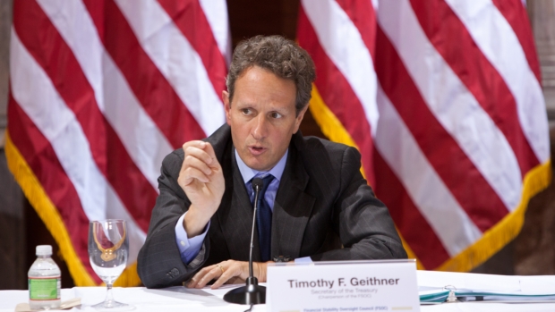 Timothy Geithner, secretário do Tesouro dos EUA, vai se reunir com líderes parlamentares para discutir uma forma de evitar o "abismo fiscal"