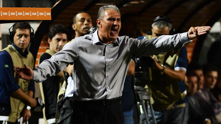 O técnico Tite do Corinthians durante partida contra o Tijuana