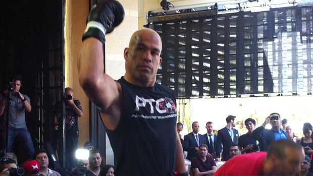 Tito Ortiz nos treinos livres para o UFC 148, em Las Vegas