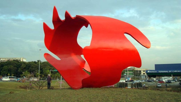 Tomie Ohtake, 2008, Aeroporto Internacional de São Paulo, Guarulhos