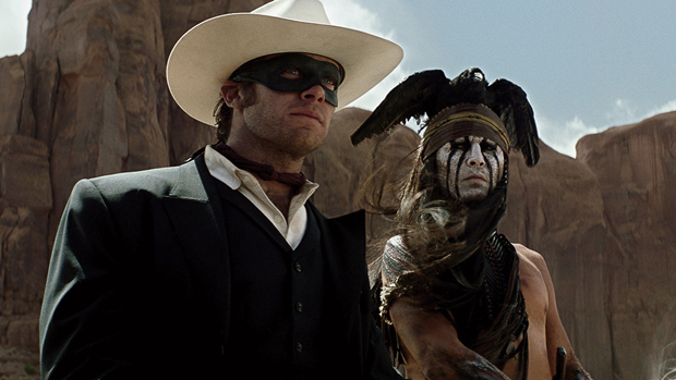 Johnny Depp e Armie Hammer em 'O Cavaleiro Solitário'