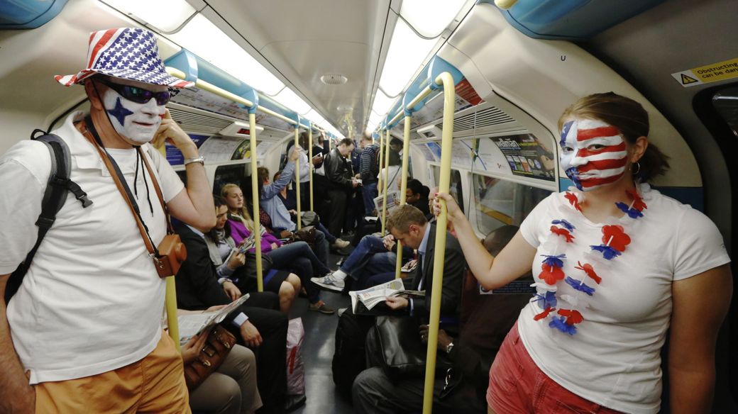 Torcedores no metrô nesta segunda: sistema deu conta do fluxo de visitantes