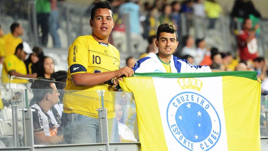 Torcida compareceu em ótimo número na noite desta quarta-feira no amistoso entre Brasil e Chile no estádio do Mineirão, em Belo Horizonte