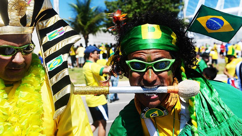 Torcida brasileira chega ao Castelão para partida entre Brasil e México, pela Copa das Confederações, nesta quarta-feira (19), em Fortaleza