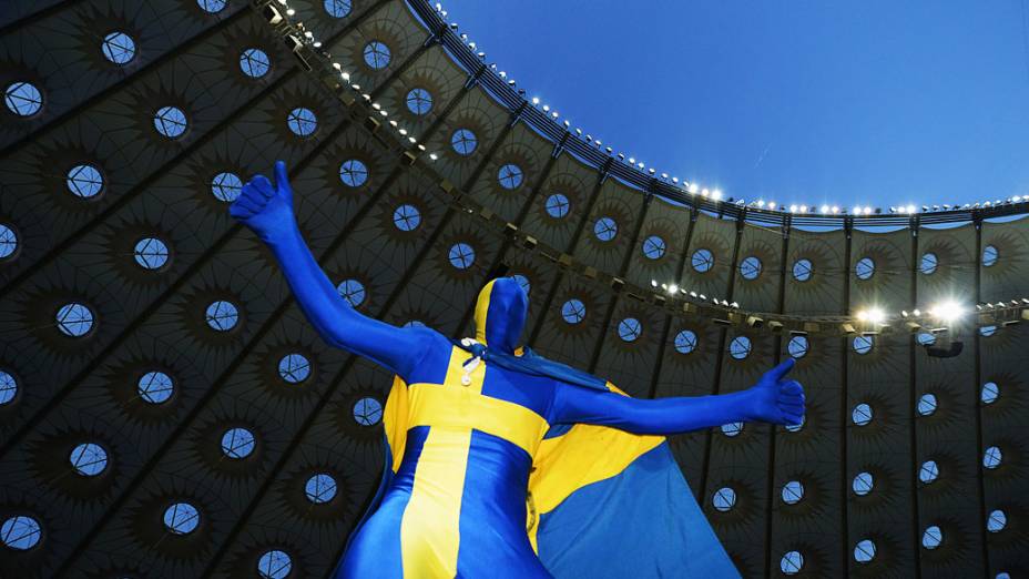 Torcedor sueco durante a partida contra a França, válida pela 3ª rodada da Eurocopa 2012