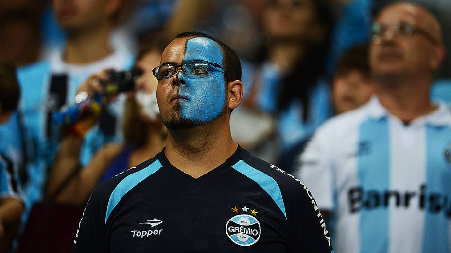 Torcida do Grêmio durante o jogo contra o Hamburgo na inauguração da Arena em Porto Alegre