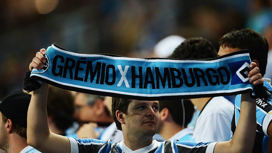 Torcida do Grêmio durante o jogo contra o Hamburgo na inauguração da Arena em Porto Alegre