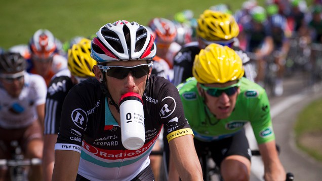 Ciclista Frank Schleck durante a primeira etapa da Volta da França entre as cidades de Liége e Seraing