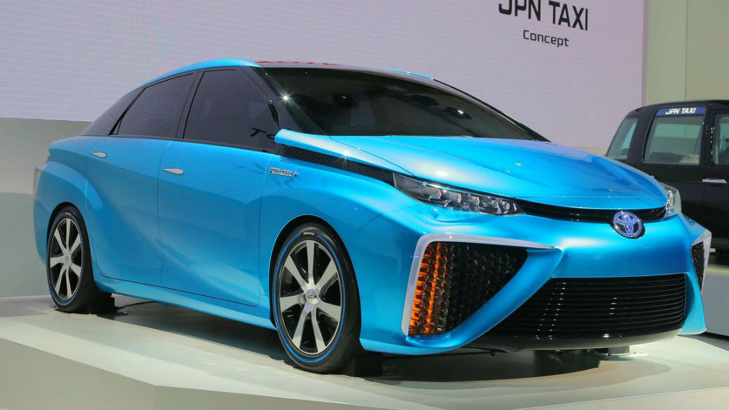 O novo automóvel terá muitas semelhanças com o Toyota FCV (foto)