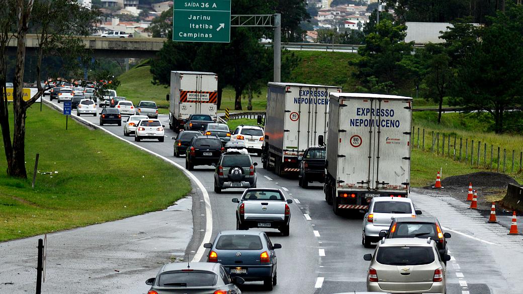 Empresa vencedora terá de melhorar a infraestrutura e serviço dos trechos leiloados
