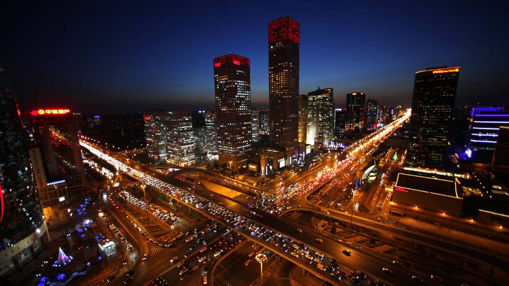 Trânsito no centro de Pequim, na China