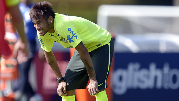 Neymar durante treino na Granja Comary, em 01/06/2013