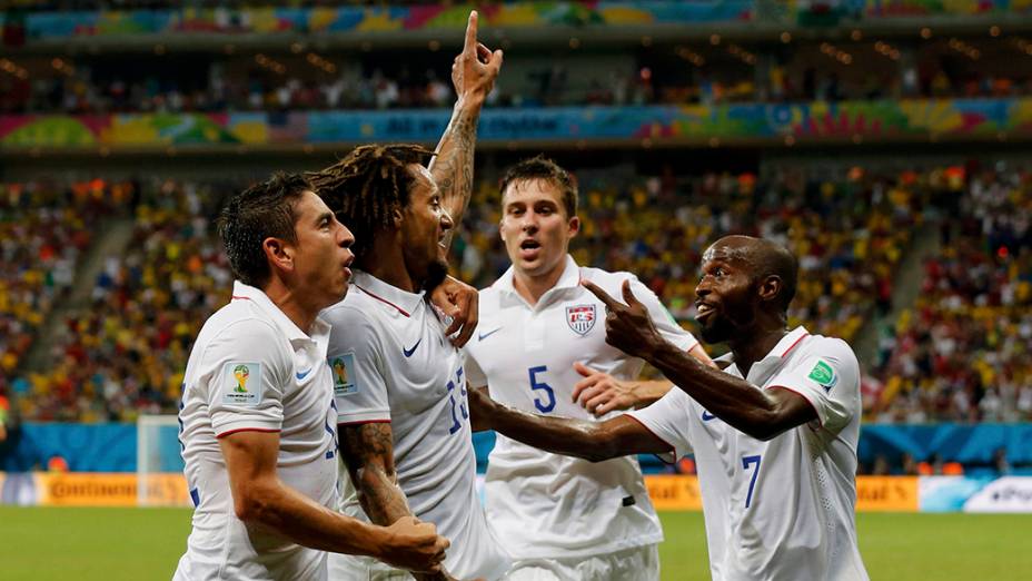 Estados Unidos viram e marcam 2 x 1 contra Portugal, na Arena da Amazônia, em Manaus