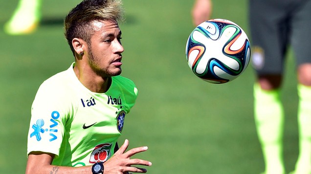 Neymar durante treino, em 02/07/2014