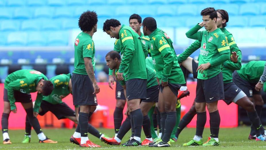 O treino da seleção antes do amistoso contra a França, na Arena do Grêmio em Porto Alegre, última partida do Brasil antes da estreia na Copa das Confederações