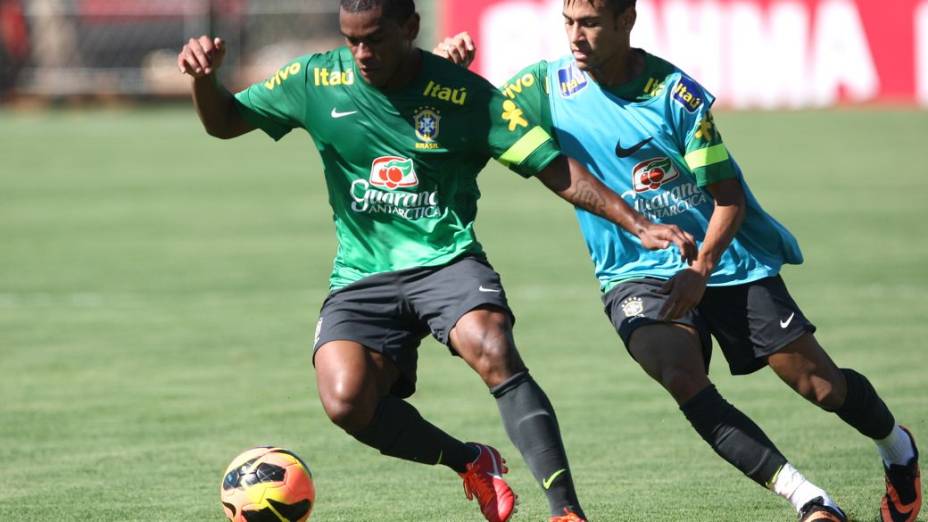 Treino da seleção brasileira em Goiânia, antes do amistoso contra a França, em Porto Alegre