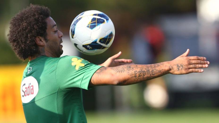 Treino da seleção brasileira em Seul, antes do amistoso com a Coreia do Sul