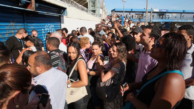 Passgeiros reclamam na estação São Cristóvão